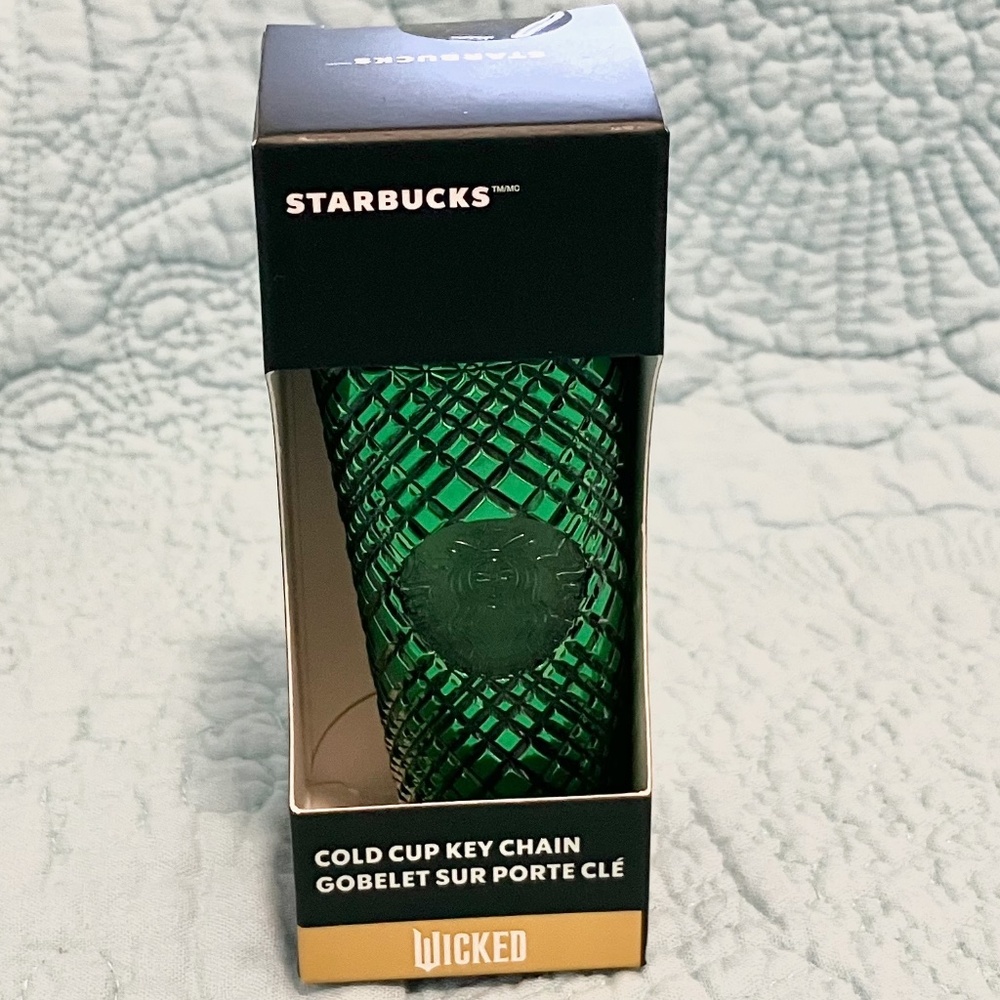 🎀 $22 - Starbucks Wicked Tumbler Keychain Ornament Emerald Green New